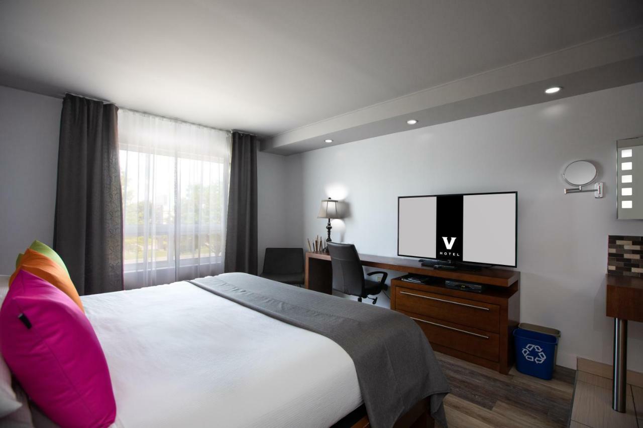 Hotel V Γκατινό Εξωτερικό φωτογραφία